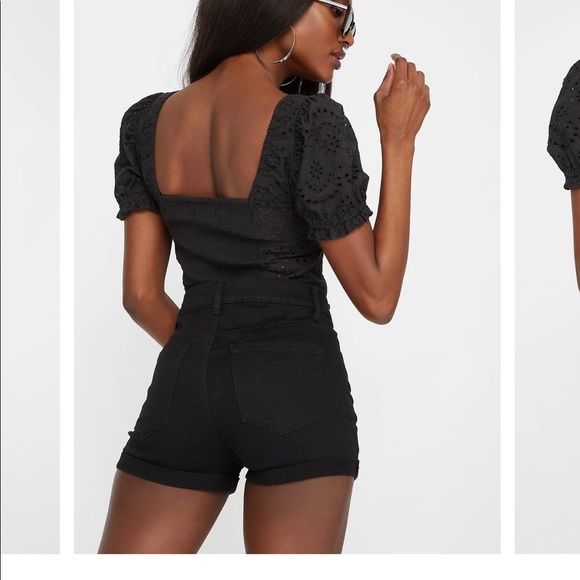 4 for $25 - White Highwaisted Jean Shorts - Picture 5 of 5